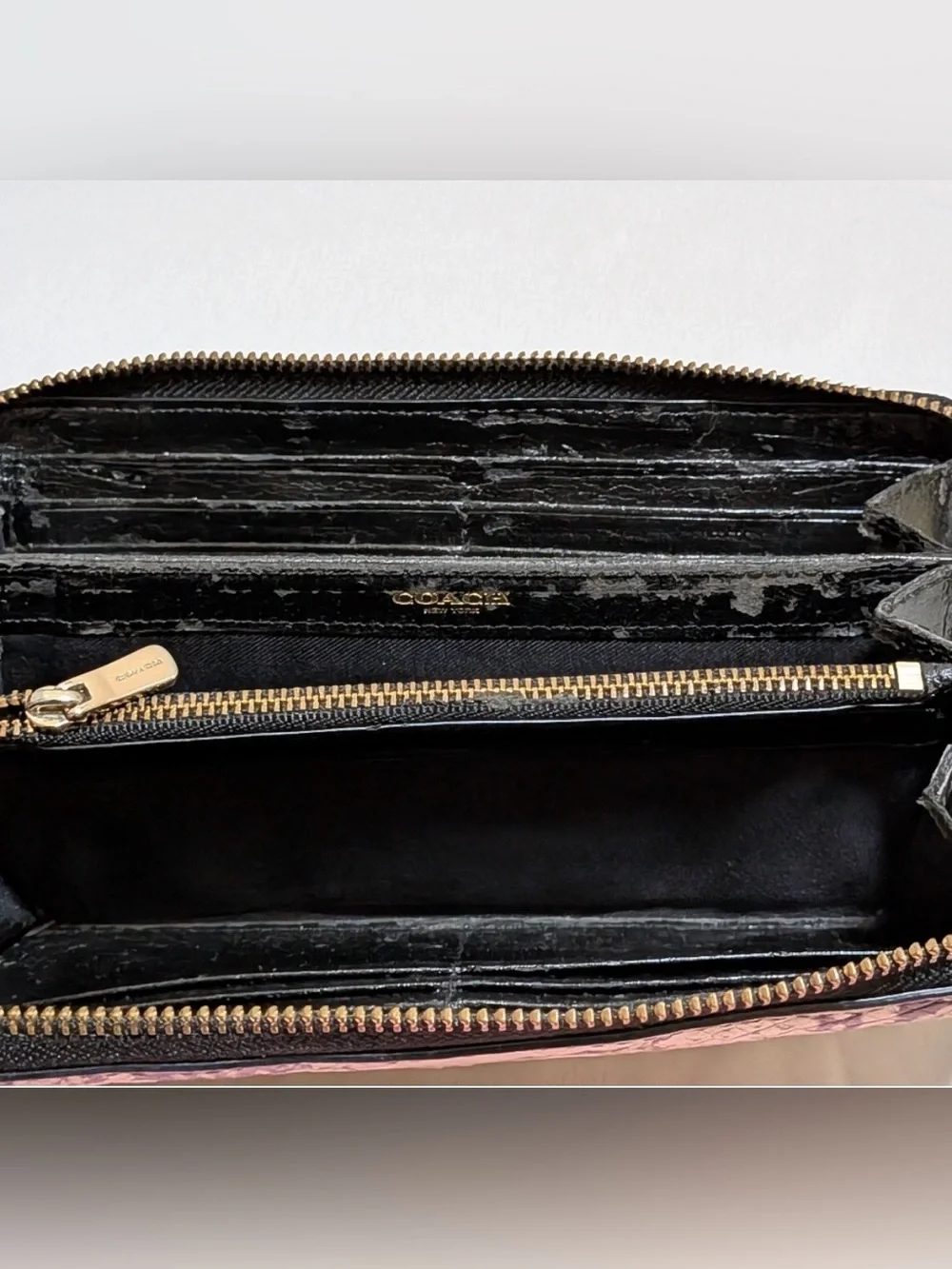 Coach Python Embossed Zip Wallet Black White Snake Exotic Print Accordion Style